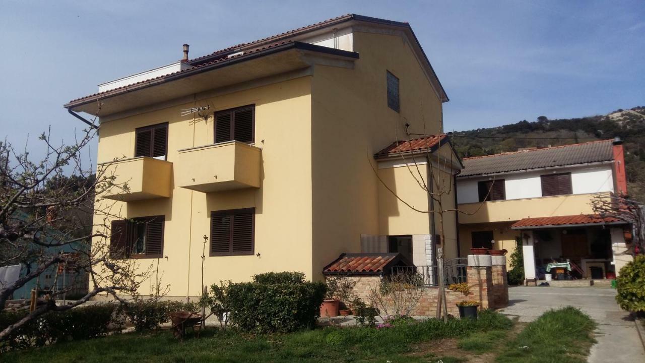 Ferienwohnung Begovi Dvori Rab Town Exterior foto